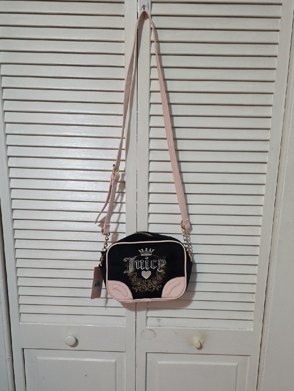 JUICY COUTURE LIQUORICE HERITAGE CROSSBODY NWT
